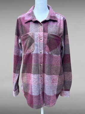 BeachLunchLounge Plaid Shacket M Lightweight Flannel Shirt Jacket Coastal Layer